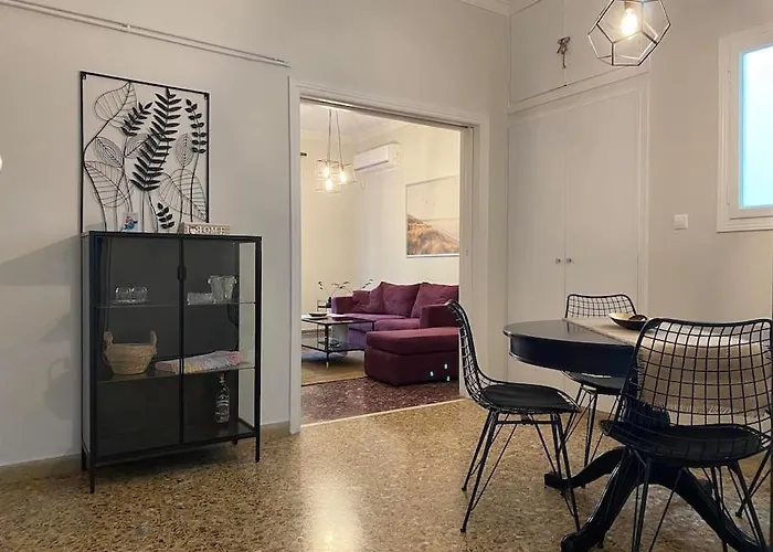 Lägenhet με κήπο στο κέντρο της χαλκίδας *